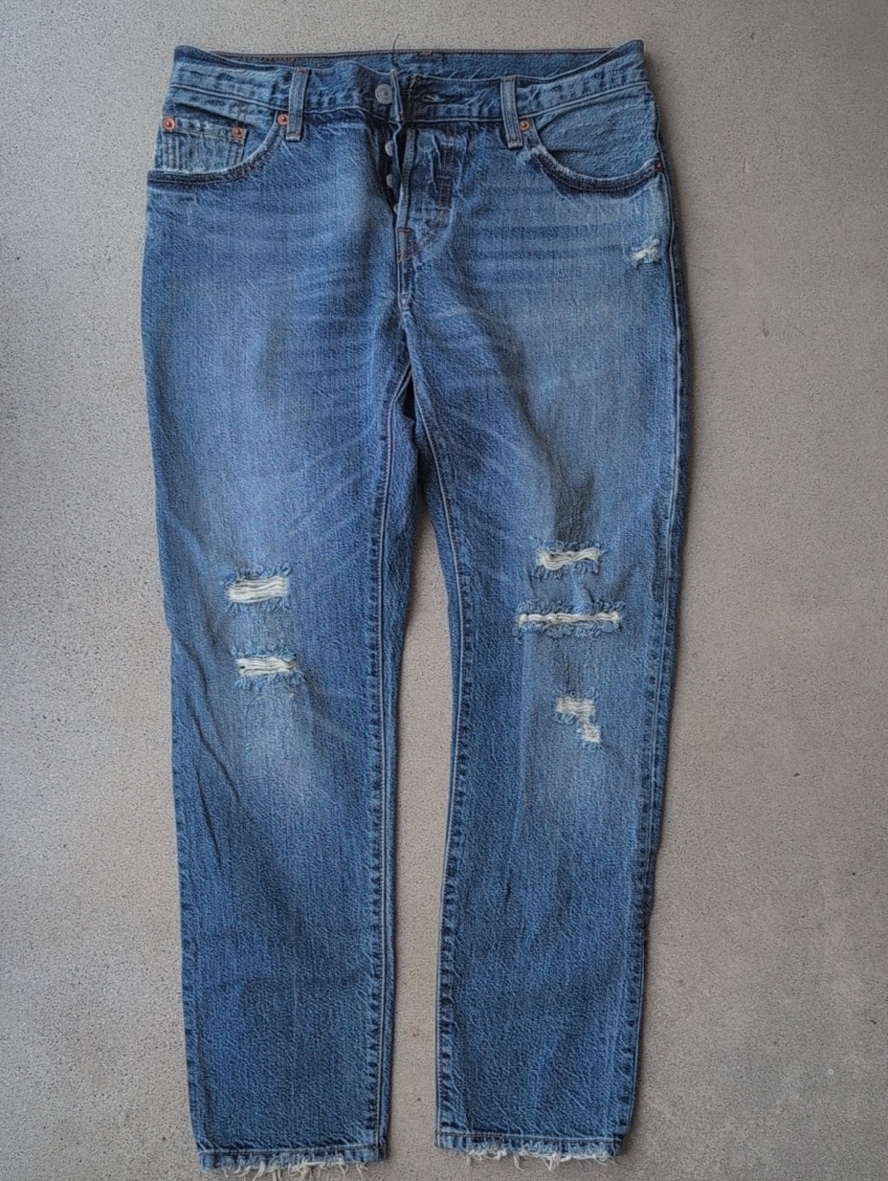 Levi's 501 ct sz 24x32 Blue Distressed Straight Jeans